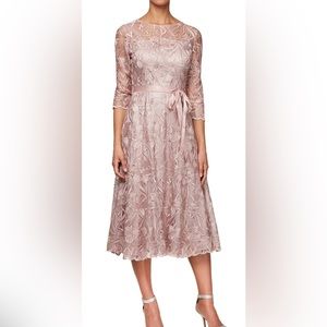 Alex Evenings Illusion Embroidered Floral Lace Midi Dress